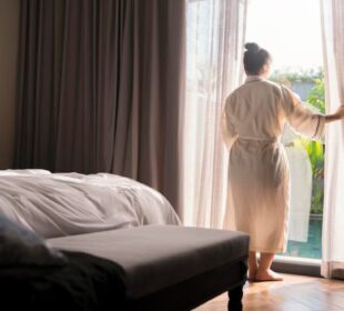 Hotwire hotels